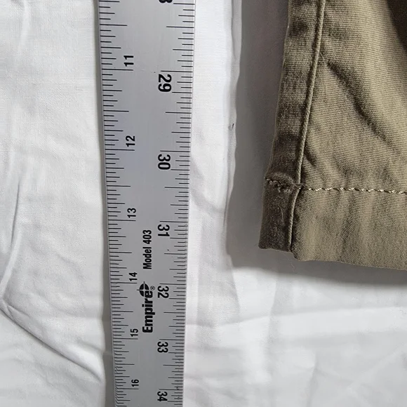 Men's Olive Cargo Pants - Picture 5 of 7